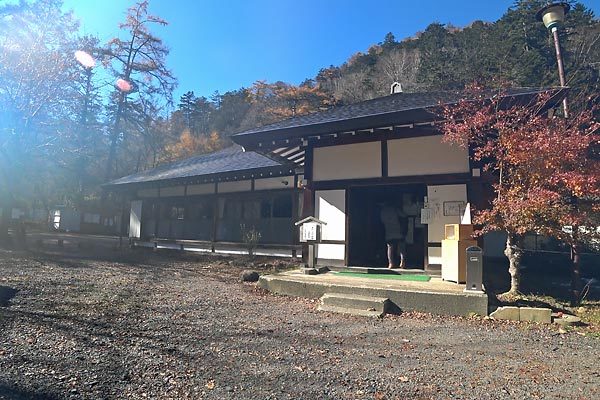 日光山温泉寺（源泉：奥日光開発（株）7号源泉）_c0043361_10110282.jpg