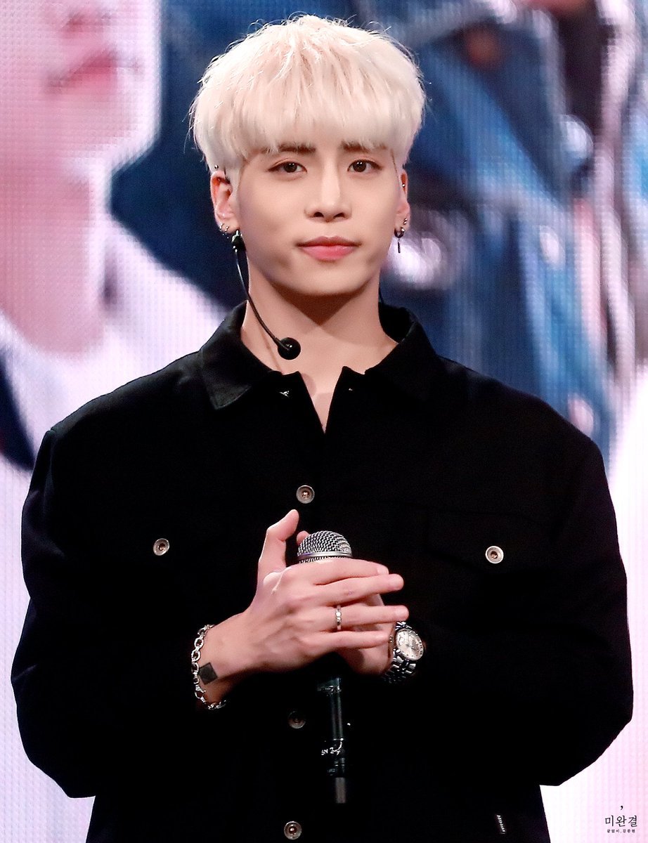 Jonghyun \' Shilla Beauty Concert in Singapore \' // 171124 _e0080563_2158210.jpg