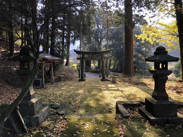 大山祇神社（飯塚市桑曲）_f0364707_16353036.jpg