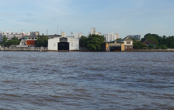 d0360509_013541.jpg