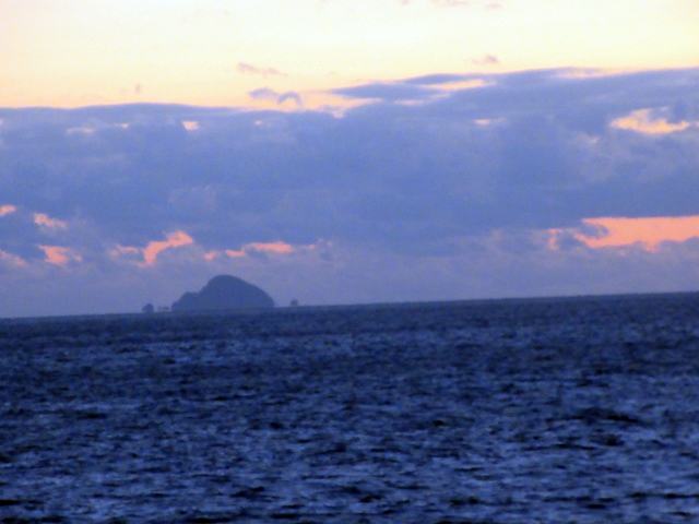 【飛鳥II】2日目の朝の日の出と富士山【歌舞伎クルーズ】_b0009849_17464140.jpg
