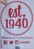 1940年創業のNY No1のチーズ屋さん、マレーズ・チーズ（Murray’s Cheese）の本店へ!!_b0007805_942323.jpg
