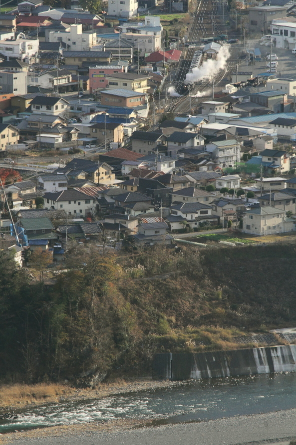 荒川のほとりの町 - 秩父・2017年秋 -_b0190710_23411054.jpg