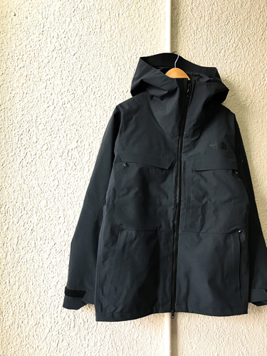 THE NORTH FACE