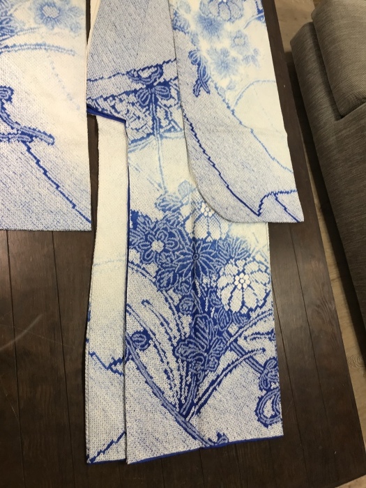 《アクア店》振袖入荷_a0276760_10250611.jpeg