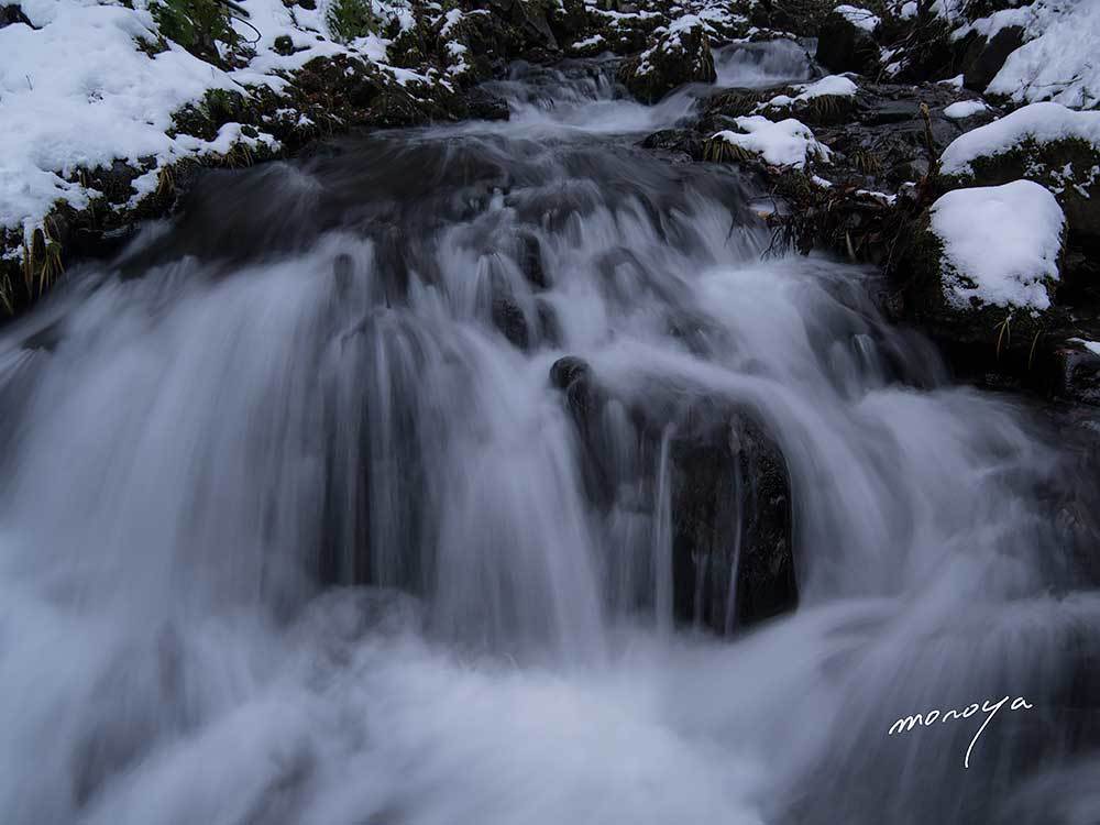 雪の滝_c0085877_07341278.jpg