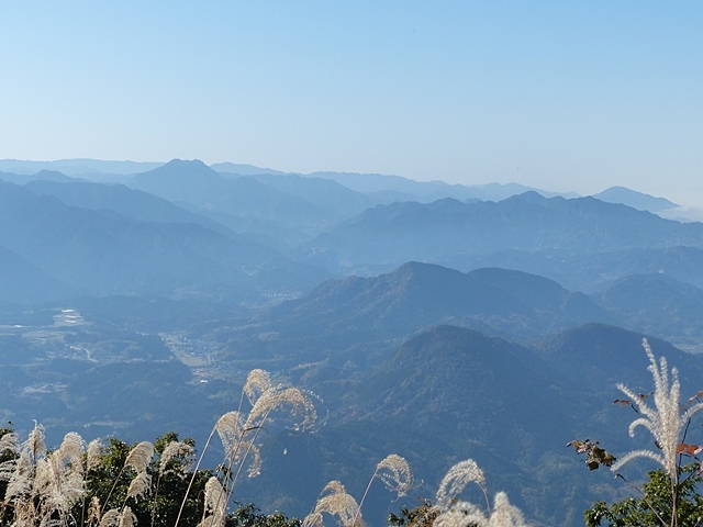 一筋縄ではいかない里山、甲佐岳_f0357487_22260047.jpg