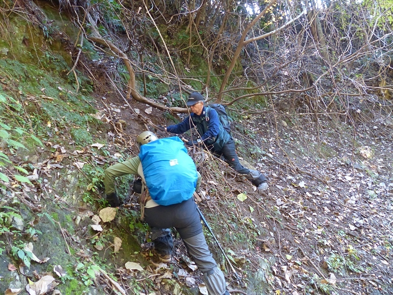 一筋縄ではいかない里山、甲佐岳_f0357487_22383875.jpg