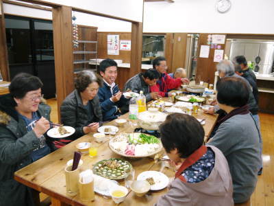 無農薬・無化学肥料で育てる「菊池水源産エゴマ」 平成29年度のエゴマの収穫や脱穀作業と第3回エゴマ部会_a0254656_11213242.jpg