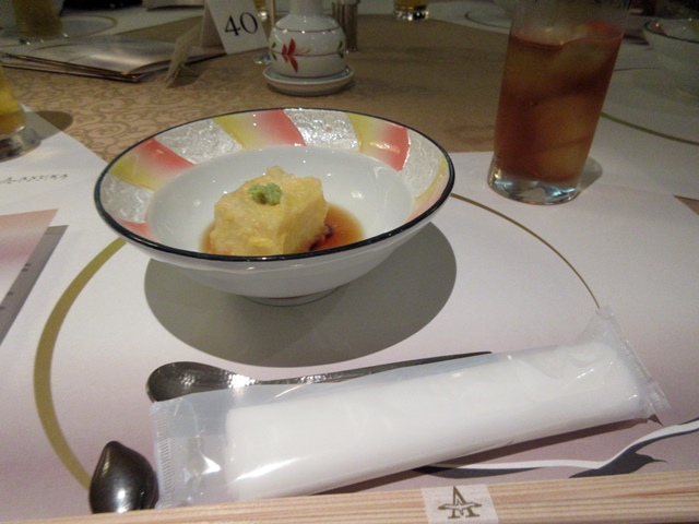 【飛鳥II】フォーシーズン ダイニングルームで2日目の夕食【歌舞伎クルーズ】_b0009849_13431554.jpg