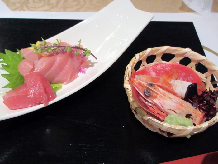 【飛鳥II】フォーシーズン ダイニングルームで2日目の夕食【歌舞伎クルーズ】_b0009849_1347361.jpg