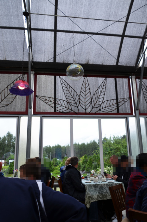 スキャグウェイ、お母さんの手作りっぽい可愛らしいレストラン「POPPIES RESTAURANT（ポピーズレストラン）」：ルビープリンセスアラスカクルーズ_f0054556_10522303.jpg