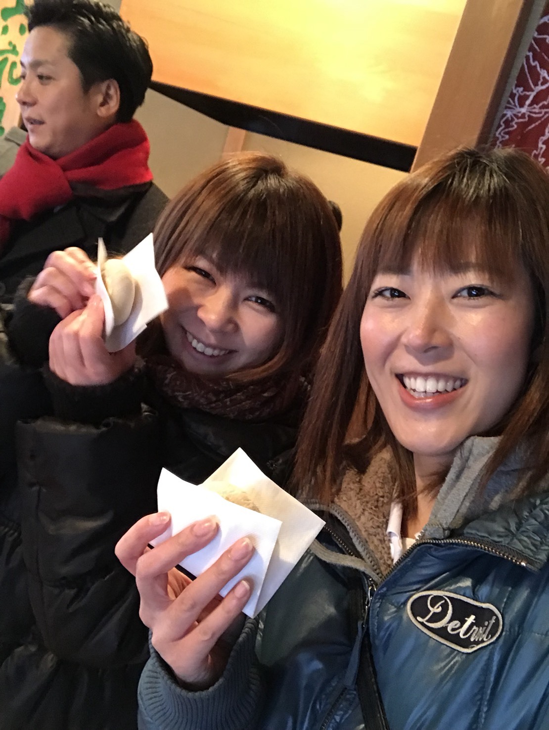 12月1日(金)トミーベース カスタムブログ☆エスカレードが福岡に到着☆_b0127002_11515616.jpg