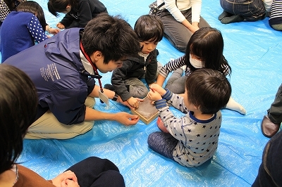 すみればの木とあそぼう！_b0049307_11550348.jpg