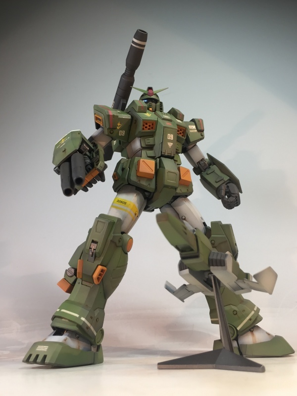 MG 1/100 FA-78-1 フルアーマーガンダム 戦場風 改修塗装完成品】 : K