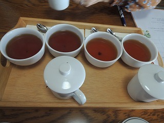f0365954_14081124.jpg