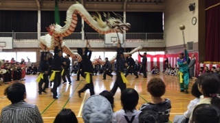 八幡神社の龍踊り_d0114203_18315059.jpg