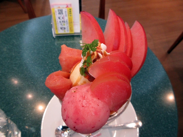 b0009849_1928085.jpg