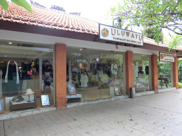 e0351590_00265955.jpg