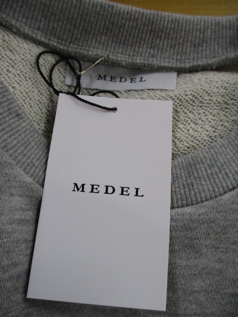 メデル MEDEL レースアップスウェット_e0076692_19350163.jpg