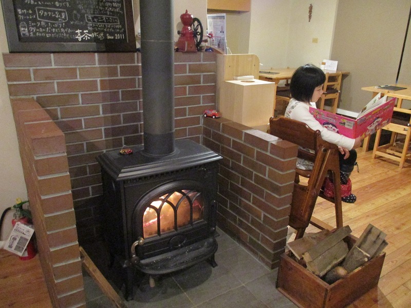 f0202703_00325563.jpg