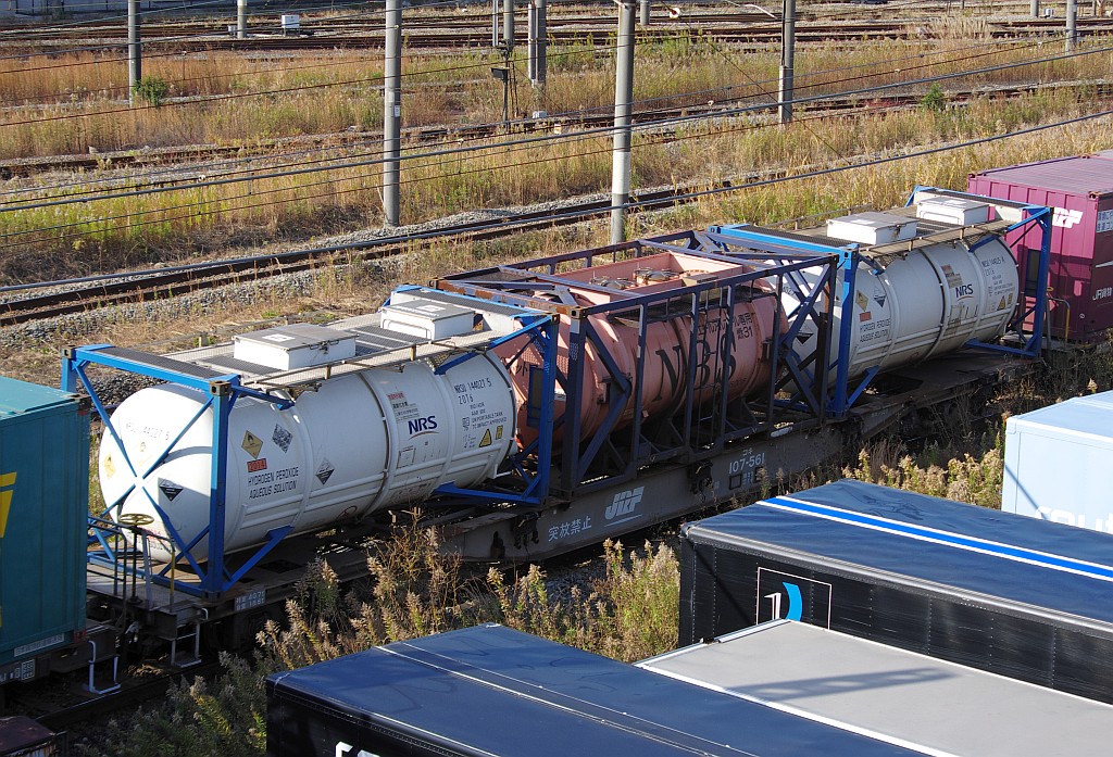f0203926_02014.jpg