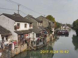 f0395164_00040408.jpg