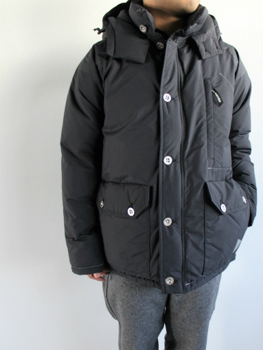 and wander Tough Down Jacket : 『Bumpkins putting on airs』