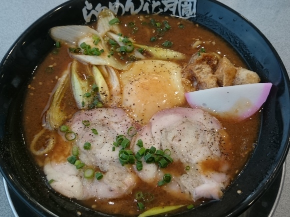 12/3 らあめん花月嵐日野バイパス店 戦国武将らあめん家康公¥830 + 餃子セット¥280_b0042308_01243052.jpg