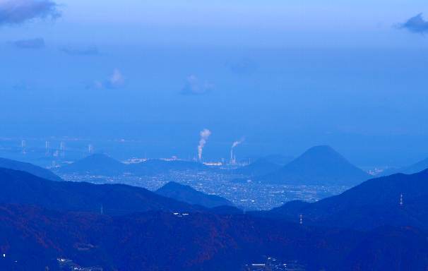 徳島県：国見山登山（その2　下山後は、撮り鉄）_a0133211_18395197.jpg