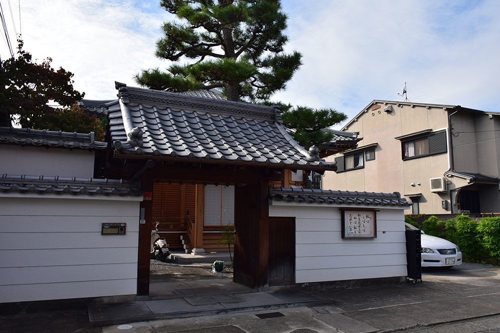 太平記を歩く。 その168 「楠木正行首塚(正行寺)」 京都府宇治市_e0158128_19420741.jpg