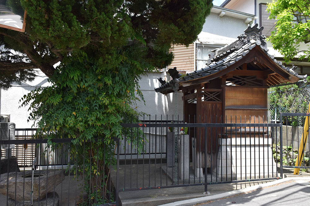 太平記を歩く。 その174 「歯神さん」 大阪府東大阪市_e0158128_20490524.jpg