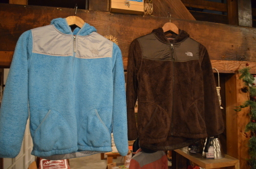 TNF 入荷！_b0207642_23384292.jpg