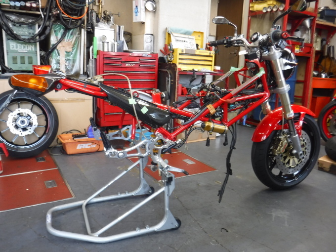 DUCATI M900 エンジンオーバーホール・・・その1_a0163159_20000139.jpg