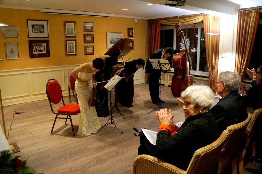 Adventskonzert mit KAMMERENSEMBLE Berlin-Tokio_c0180686_21371282.jpg