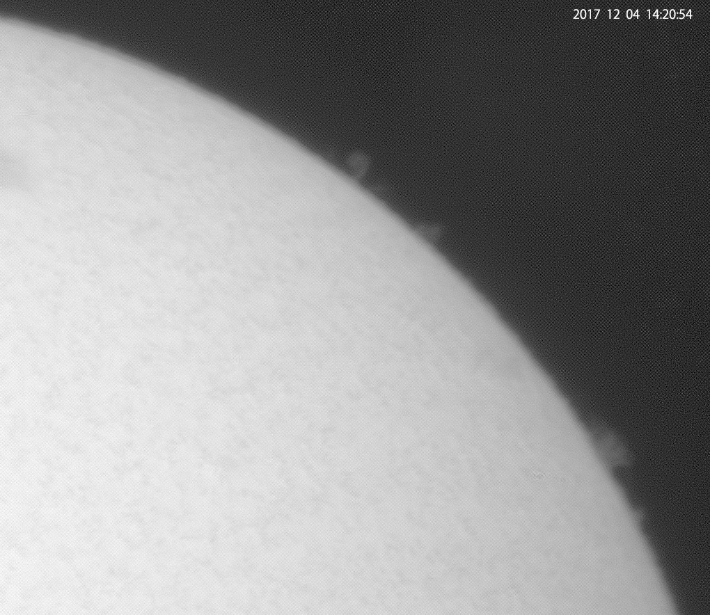 12月4日の太陽_e0174091_16050178.jpg