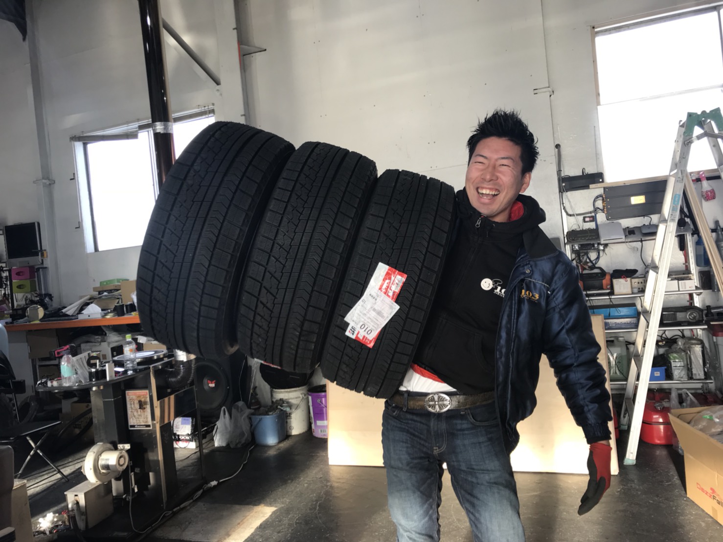 12月5日 火曜日のひとログ(´▽`) 除雪シーズン到来!!除雪車リース承り〼!自社ローン☆_b0127002_17175652.jpg