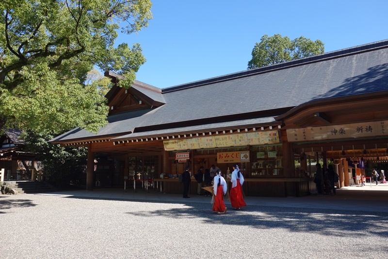 瀬戸内海クルーズ母娘二人旅～熱田神宮参詣＆あつた蓬莱軒のひつまぶし_d0133704_13552941.jpg