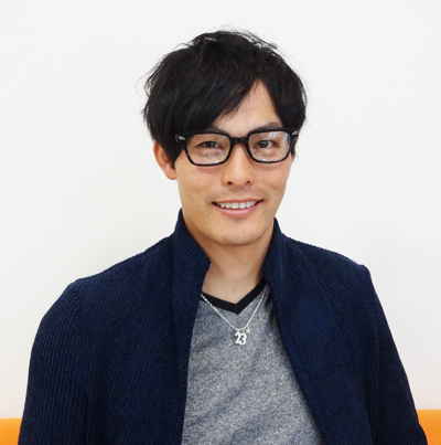 999\'9(フォーナインズ)ニューコレクション「眼鏡は道具である。原点のもっと先へ。もの創りのもっと奥へ」新作メタルフレームS-746T・747T入荷!_c0003493_09245044.jpg