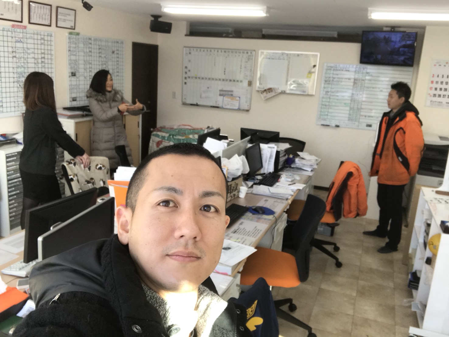 12月6日 水曜日のひとログ(。・Д・)ゞ 除雪車リース承り〼★ご相談もお気軽に!TOMMY_b0127002_1652969.jpg
