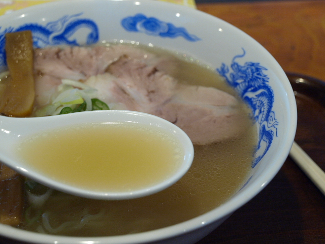 三代目鳥よし(ラーメン)_d0153062_8262886.jpg