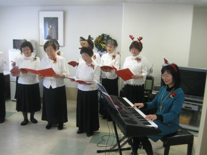 クリスマスのコーラス会_b0159098_10283101.jpg