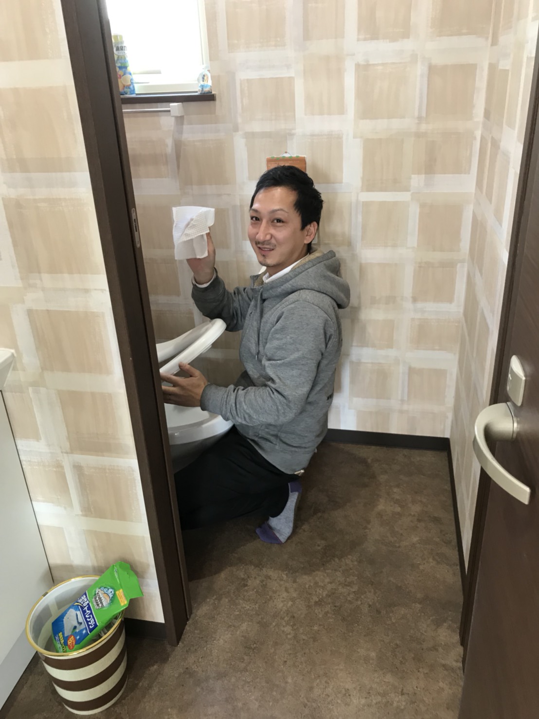 12月7日 木曜日のひとログ(。・Д・)ゞ 新しくSTAFFが仲間入り♬TOMMY本店♬_b0127002_16212769.jpg