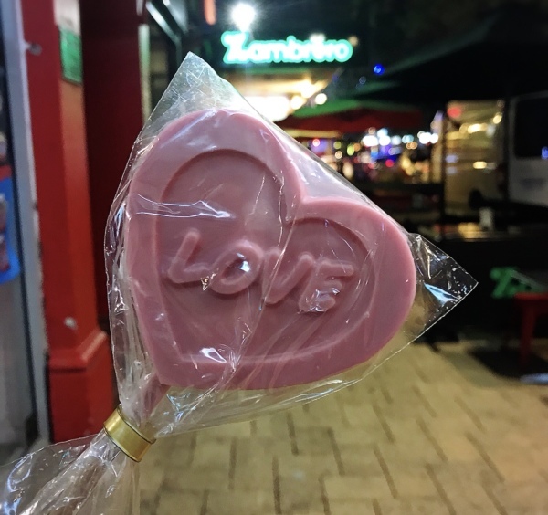 f0304452_21254975.jpeg