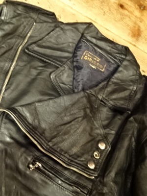 Old Leather Rider\'s Jacket_d0176398_2051675.jpg