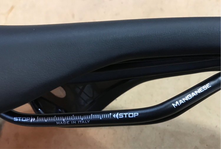 SELLE ITALIA novus superflow endurance TM (セライタリア ノヴァス スーパーフロー エンデュランス)_c0126801_14545544.jpg