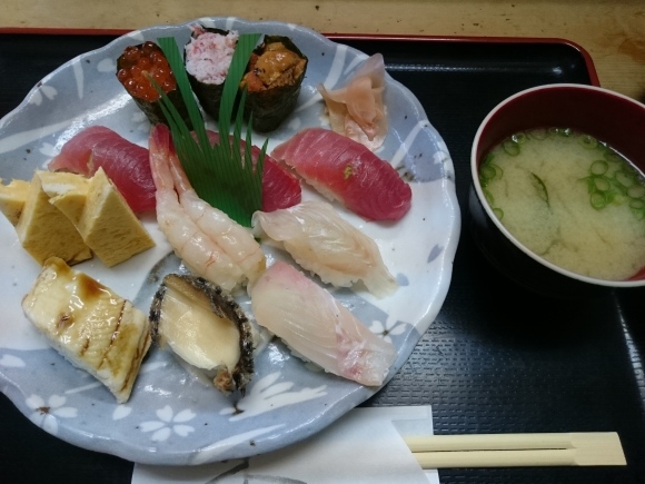 12/7夜勤明け 市場寿司たか 特にぎり¥1,800@八王子卸売センター_b0042308_12050093.jpg