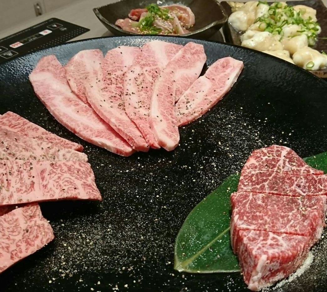 仕事終了！久々の焼肉♪_a0252222_22293154.jpg