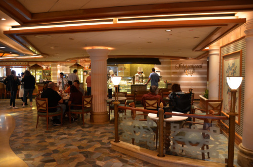 お味はホライゾンコートより私好みの「International Cafe(インターナショナルカフェ）」：ルビープリンセスアラスカクルーズ_f0054556_00145061.jpg