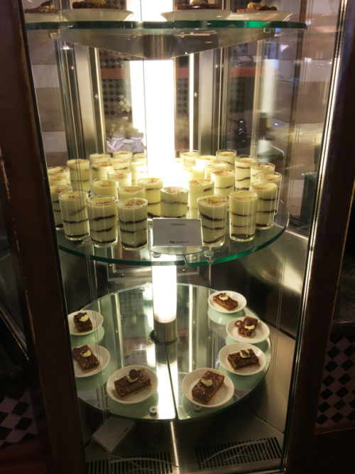 お味はホライゾンコートより私好みの「International Cafe(インターナショナルカフェ）」：ルビープリンセスアラスカクルーズ_f0054556_00175049.jpg